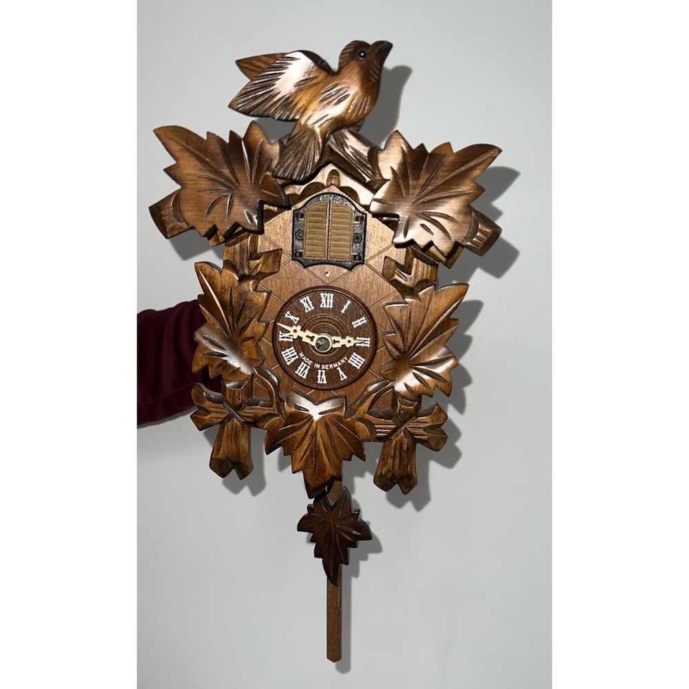 Vintage Mauthe German Cuckoo Clock NOS Black Forest Carved Wood Leaf Bird NIB